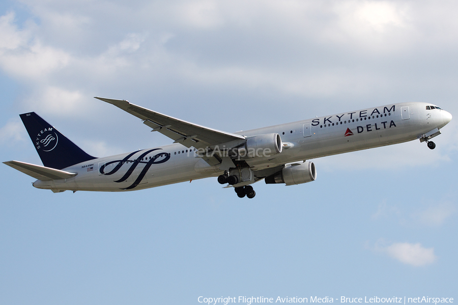 Delta Air Lines Boeing 767-432(ER) (N844MH) | Photo 82422