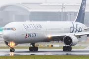 Delta Air Lines Boeing 767-432(ER) (N844MH) at  Dublin, Ireland