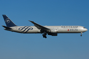 Delta Air Lines Boeing 767-432(ER) (N844MH) at  London - Heathrow, United Kingdom