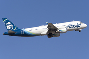 Alaska Airlines Airbus A320-214 (N844VA) at  Phoenix - Sky Harbor, United States