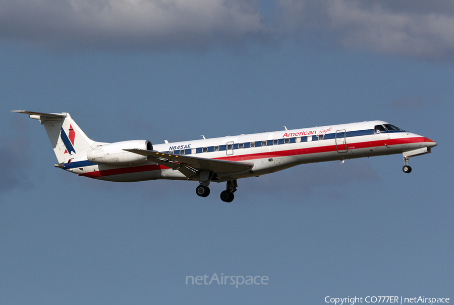 American Eagle Embraer ERJ-140LR (N845AE) | Photo 7697