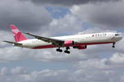 Delta Air Lines Boeing 767-432(ER) (N845MH) at  Miami - International, United States