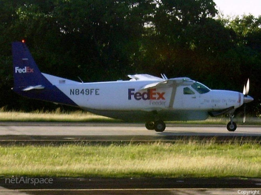 FedEx Feeder (Mountain Air Cargo) Cessna 208B Super Cargomaster (N849FE) | Photo 261646