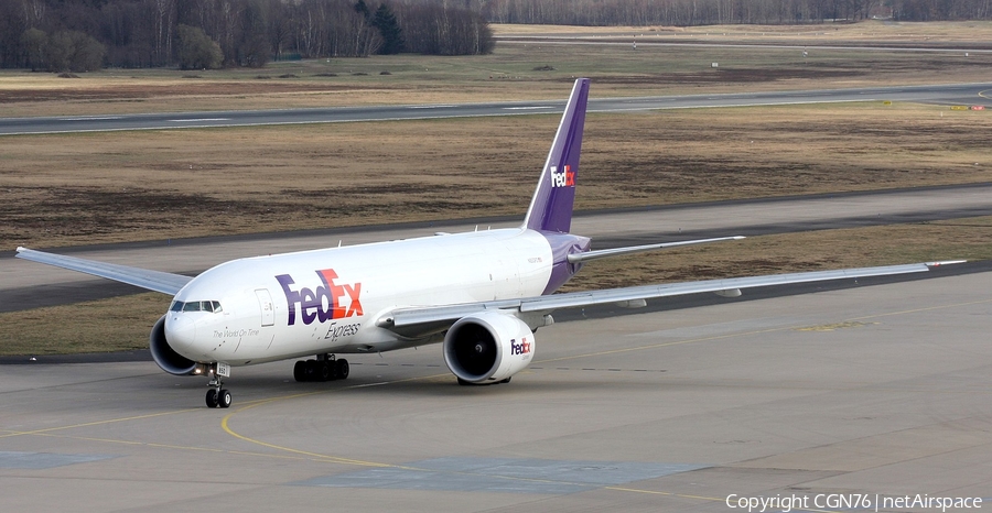 FedEx Boeing 777-FS2 (N850FD) | Photo 438897