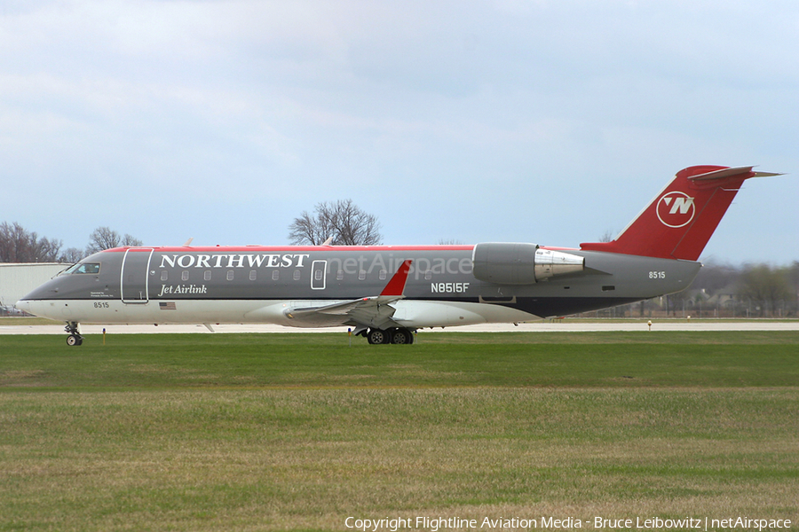 Northwest Airlink (Pinnacle Airlines) Bombardier CRJ-200ER (N8515F) | Photo 151645