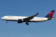Delta Air Lines Airbus A330-223 (N851NW) at  Amsterdam - Schiphol, Netherlands