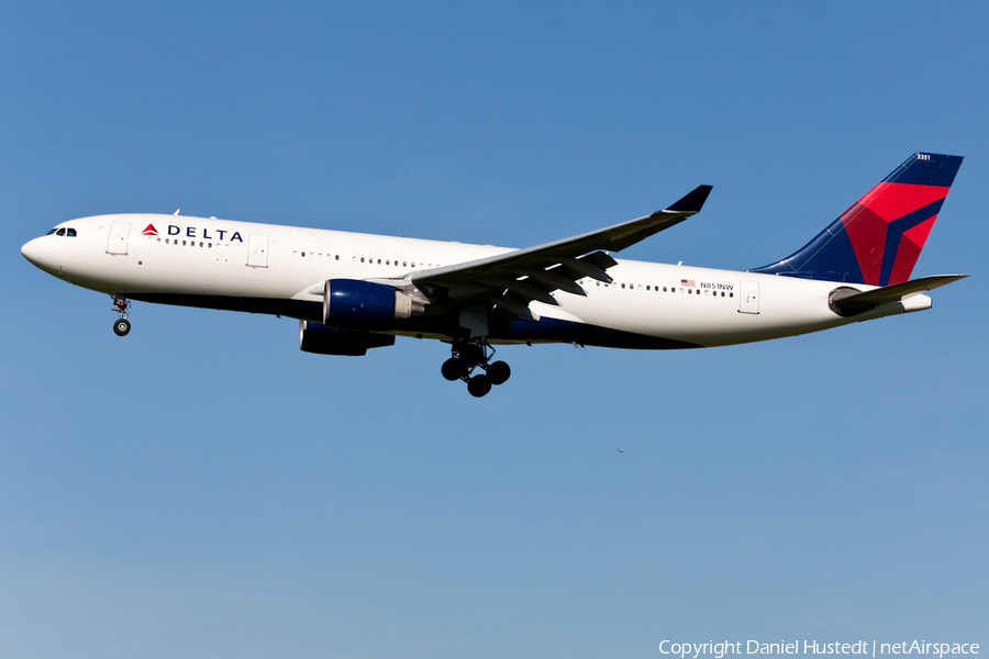 Delta Air Lines Airbus A330-223 (N851NW) | Photo 482365