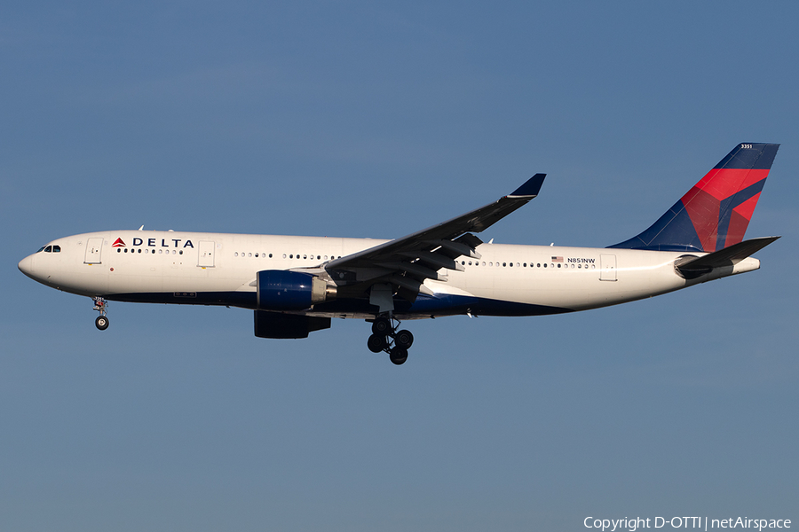 Delta Air Lines Airbus A330-223 (N851NW) | Photo 295180