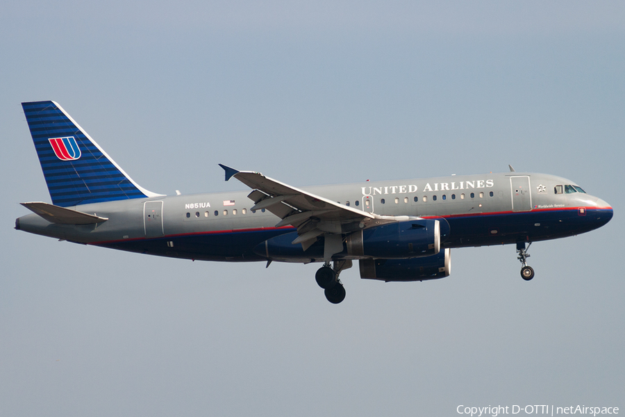 United Airlines Airbus A319-131 (N851UA) | Photo 176571