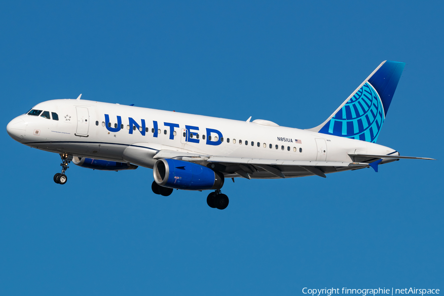 United Airlines Airbus A319-131 (N851UA) | Photo 587436