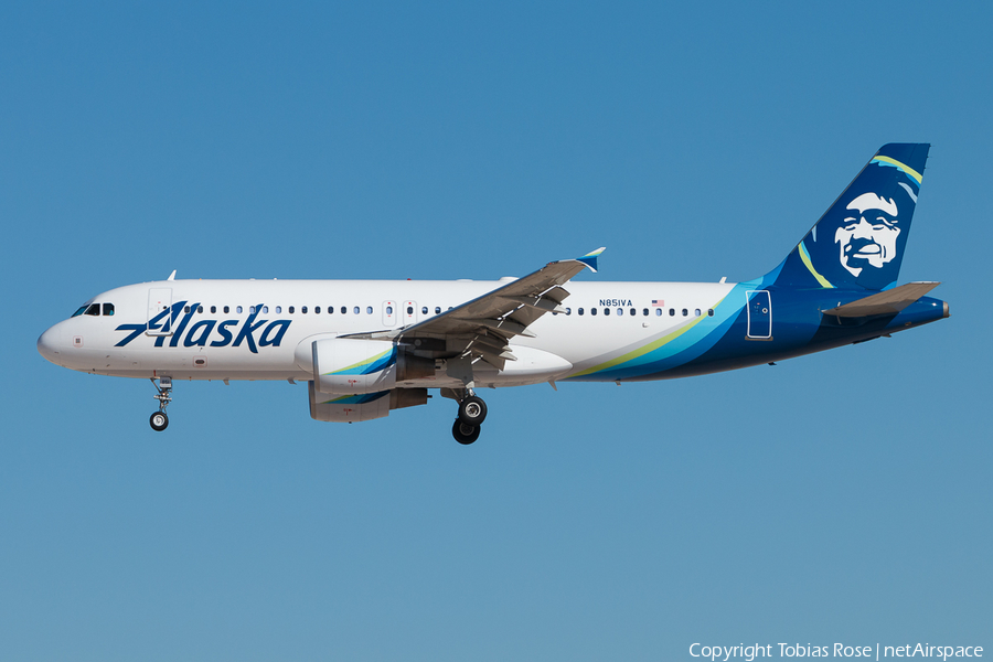 Alaska Airlines Airbus A320-214 (N851VA) | Photo 298041