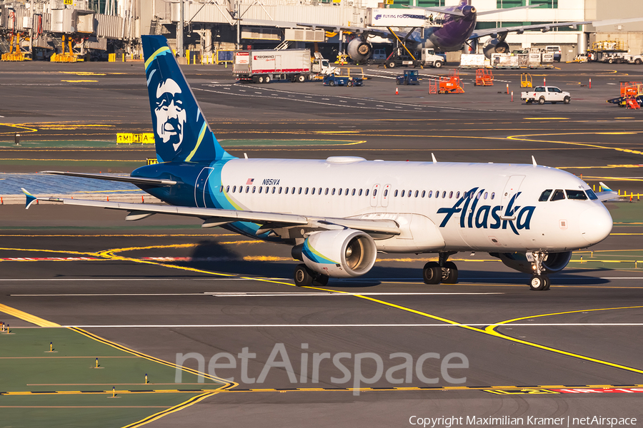 Alaska Airlines Airbus A320-214 (N851VA) | Photo 503165