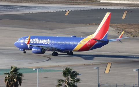 Southwest Airlines Boeing 737-8H4 (N8525S) at  Los Angeles - International, United States