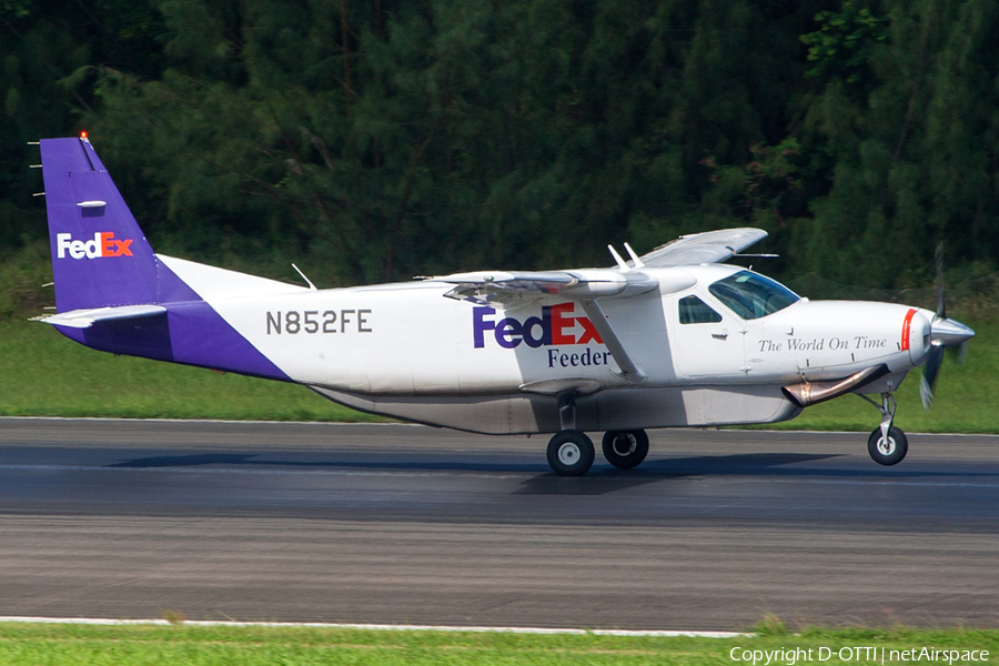 FedEx Feeder Cessna 208B Super Cargomaster (N852FE) | Photo 216723