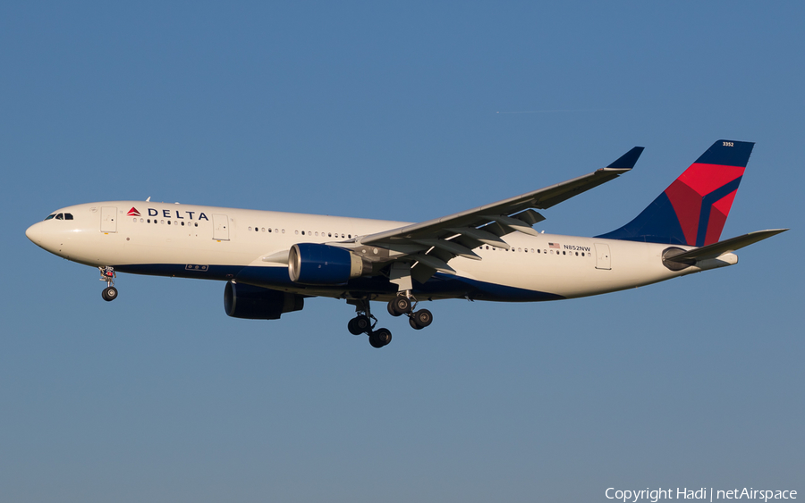 Delta Air Lines Airbus A330-223 (N852NW) | Photo 125308