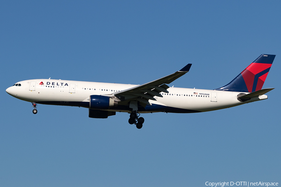 Delta Air Lines Airbus A330-223 (N852NW) | Photo 166716
