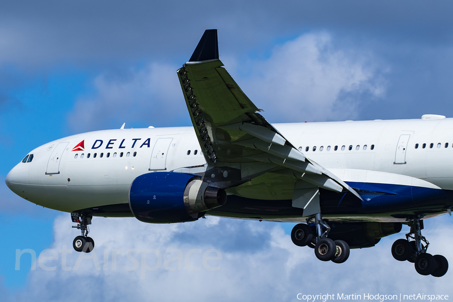 Delta Air Lines Airbus A330-223 (N852NW) | Photo 243843