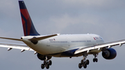 Delta Air Lines Airbus A330-223 (N852NW) at  London - Heathrow, United Kingdom