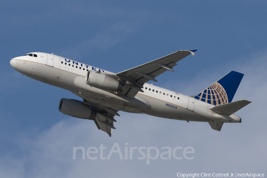 United Airlines Airbus A319-131 (N852UA) | Photo 41207