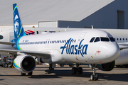 Alaska Airlines Airbus A320-214 (N852VA) at  Victorville - Southern California Logistics, United States