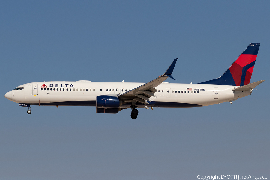 Delta Air Lines Boeing 737-932(ER) (N854DN) | Photo 201380