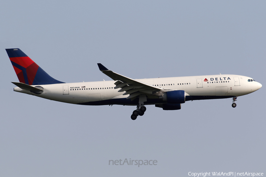 Delta Air Lines Airbus A330-223 (N854NW) | Photo 579020