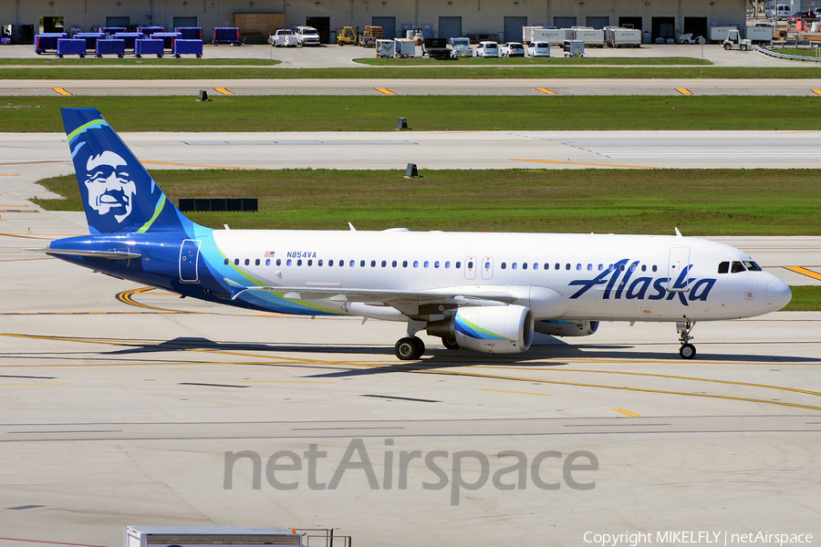 Alaska Airlines Airbus A320-214 (N854VA) | Photo 331913