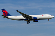 Delta Air Lines Airbus A330-223 (N855NW) at  London - Heathrow, United Kingdom