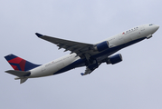 Delta Air Lines Airbus A330-223 (N855NW) at  London - Heathrow, United Kingdom