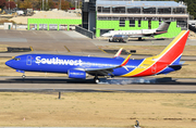 Southwest Airlines Boeing 737-8H4 (N8561Z) at  Dallas - Love Field, United States