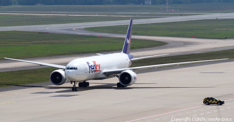 FedEx Boeing 777-FS2 (N856FD) | Photo 677448