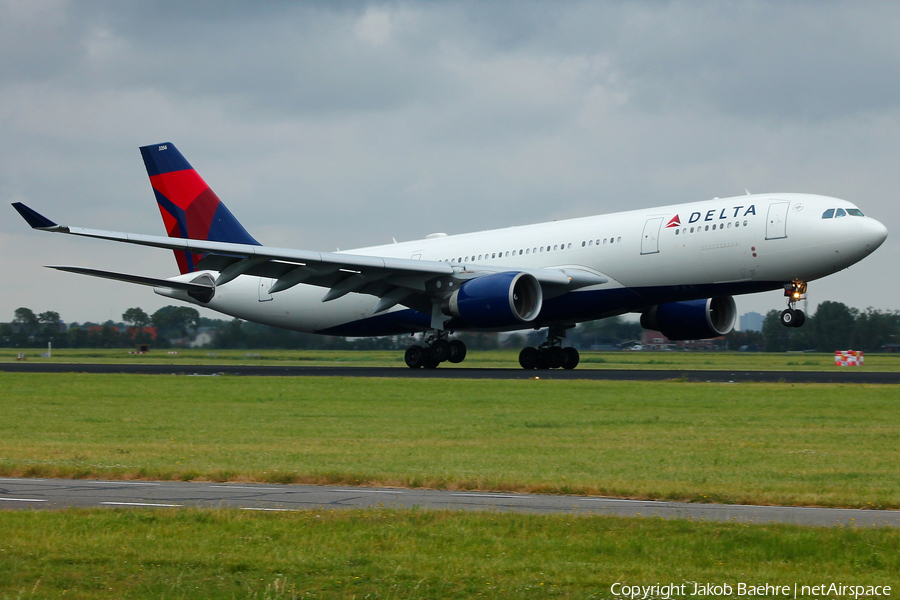 Delta Air Lines Airbus A330-223 (N856NW) | Photo 172469