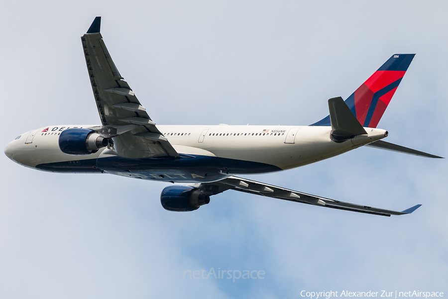 Delta Air Lines Airbus A330-223 (N856NW) | Photo 344351