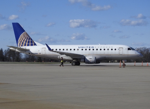 United Express (Republic Airlines) Embraer ERJ-170SE (ERJ-170-100SE) (N856RW) at  Lexington - Blue Grass Field, United States