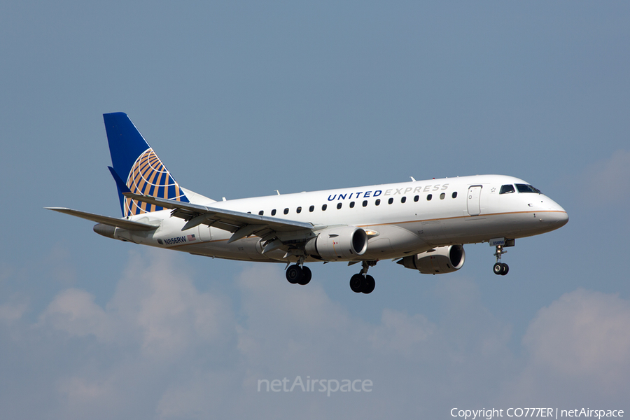 United Express (Shuttle America) Embraer ERJ-170SE (ERJ-170-100SE) (N856RW) | Photo 29847