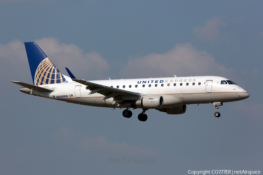 United Express (Shuttle America) Embraer ERJ-170SE (ERJ-170-100SE) (N856RW) | Photo 91036