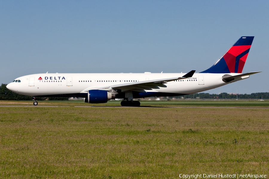 Delta Air Lines Airbus A330-223 (N857NW) | Photo 491262