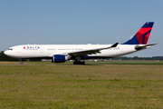 Delta Air Lines Airbus A330-223 (N857NW) at  Amsterdam - Schiphol, Netherlands