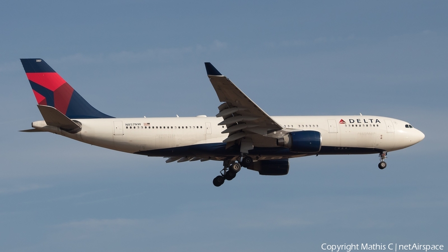 Delta Air Lines Airbus A330-223 (N857NW) | Photo 524500