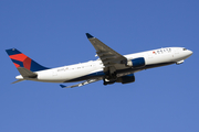 Delta Air Lines Airbus A330-223 (N857NW) at  Phoenix - Sky Harbor, United States