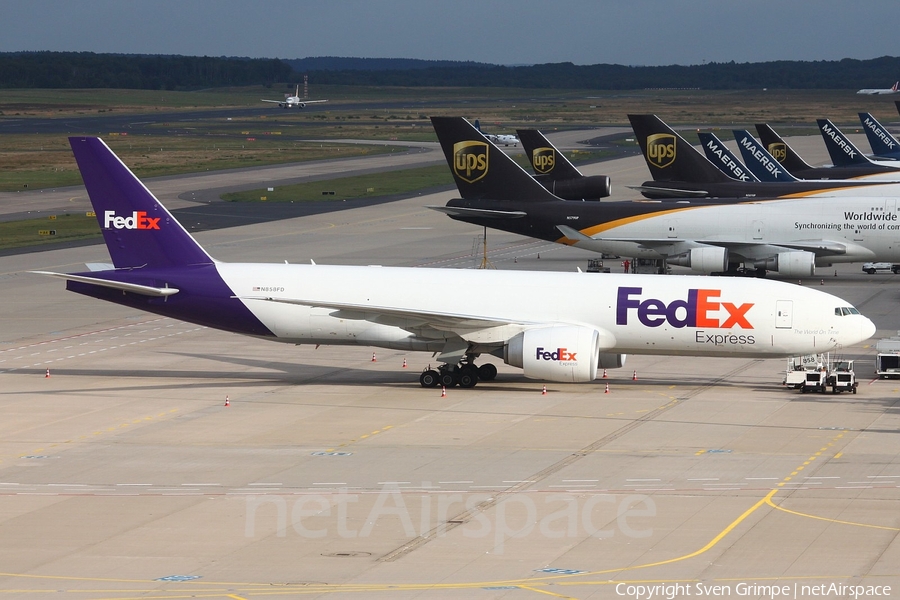 FedEx Boeing 777-FS2 (N858FD) | Photo 31558