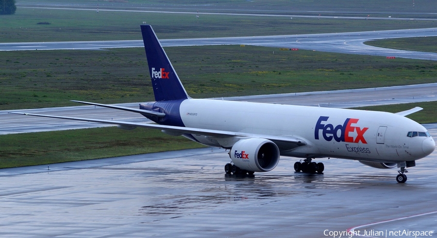 FedEx Boeing 777-FS2 (N858FD) | Photo 448128