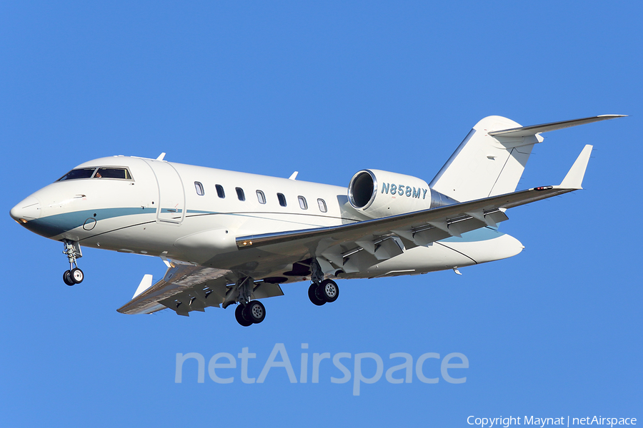 (Private) Bombardier CL-600-2B16 Challenger 650 (N858MY) | Photo 288681