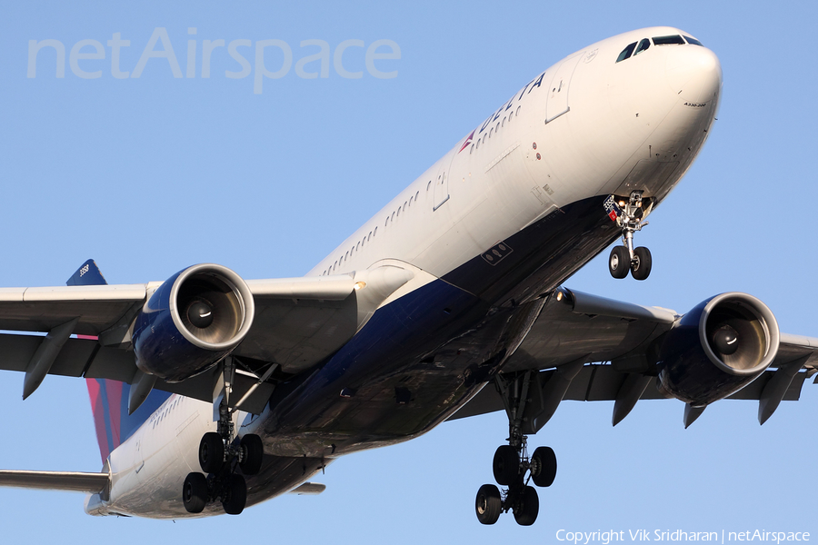 Delta Air Lines Airbus A330-223 (N858NW) | Photo 7406