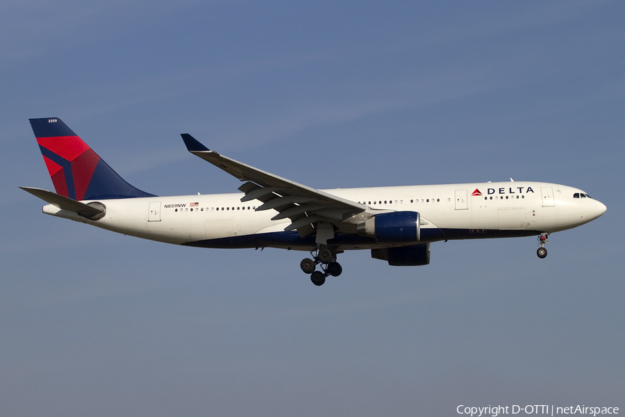 Delta Air Lines Airbus A330-223 (N859NW) | Photo 404379