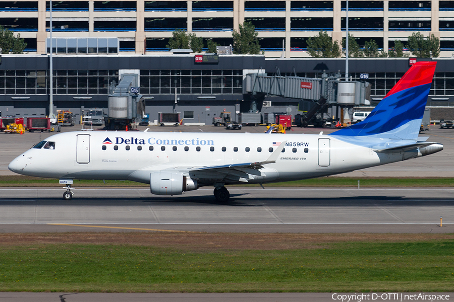 Delta Connection (Shuttle America) Embraer ERJ-170SE (ERJ-170-100SE) (N859RW) | Photo 189966