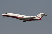 (Private) Bombardier BD-700-1A10 Global Express (N85D) at  Hamburg - Fuhlsbuettel (Helmut Schmidt), Germany