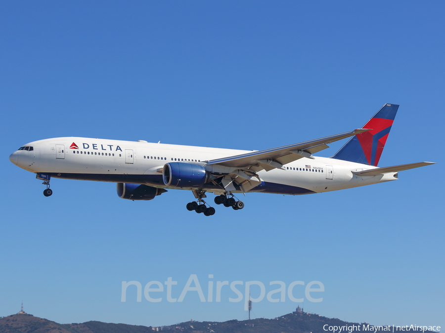 Delta Air Lines Boeing 777-232(ER) (N860DA) | Photo 208268