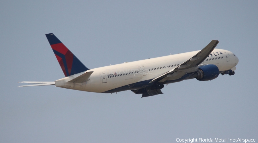 Delta Air Lines Boeing 777-232(ER) (N860DA) | Photo 318894