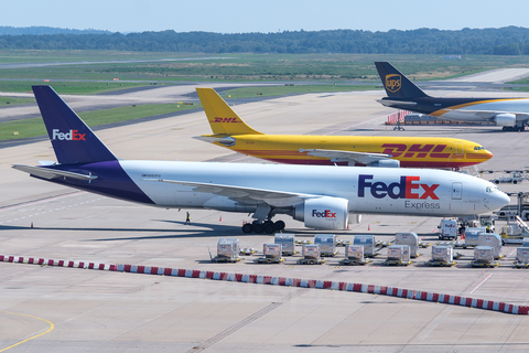 FedEx Boeing 777-FS2 (N860FD) at  Cologne/Bonn, Germany